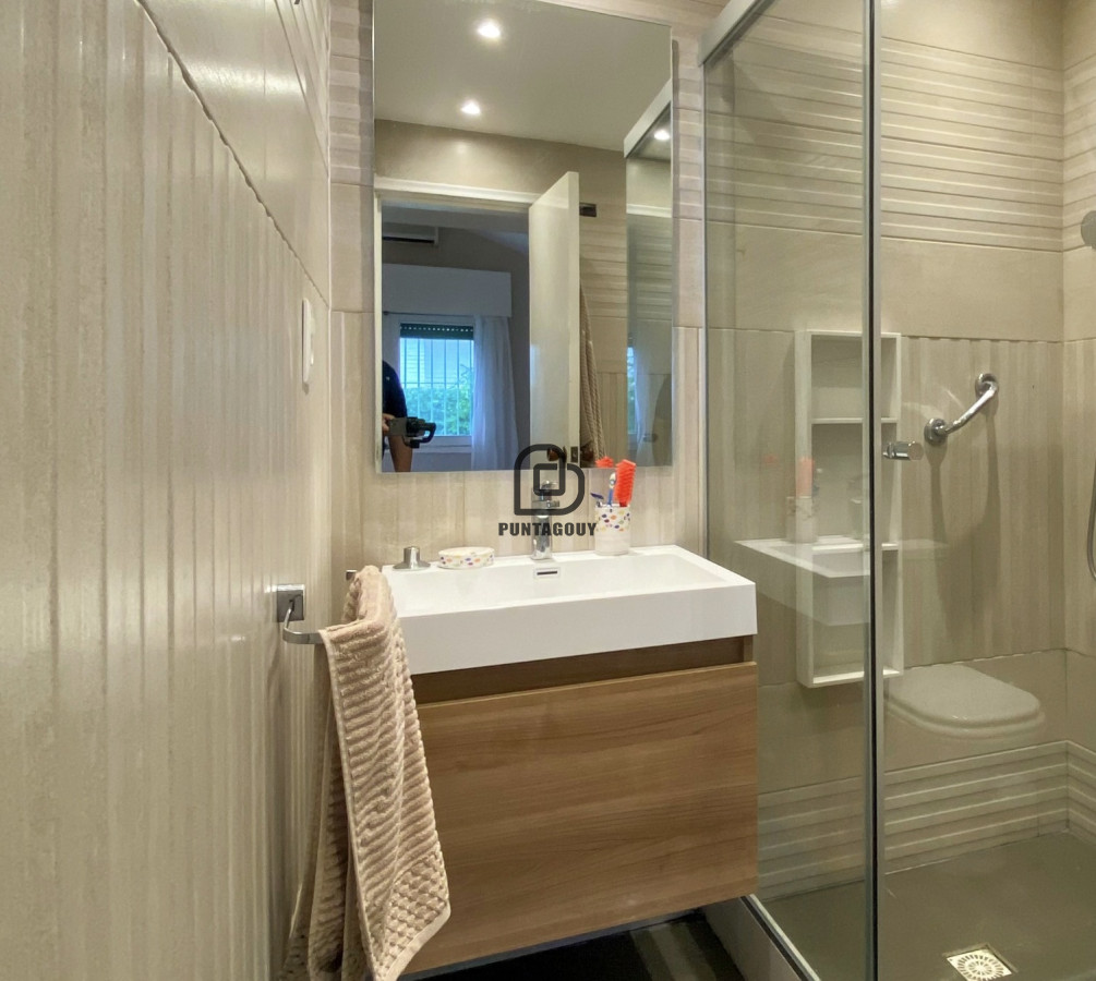 Casa ID.1487 - Casa Dinastía 4 dorm 3 baños en venta 