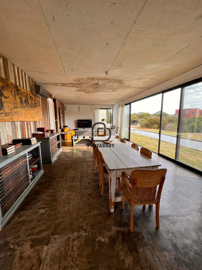 Casa ID.1251 - Venta y alquiler de verano