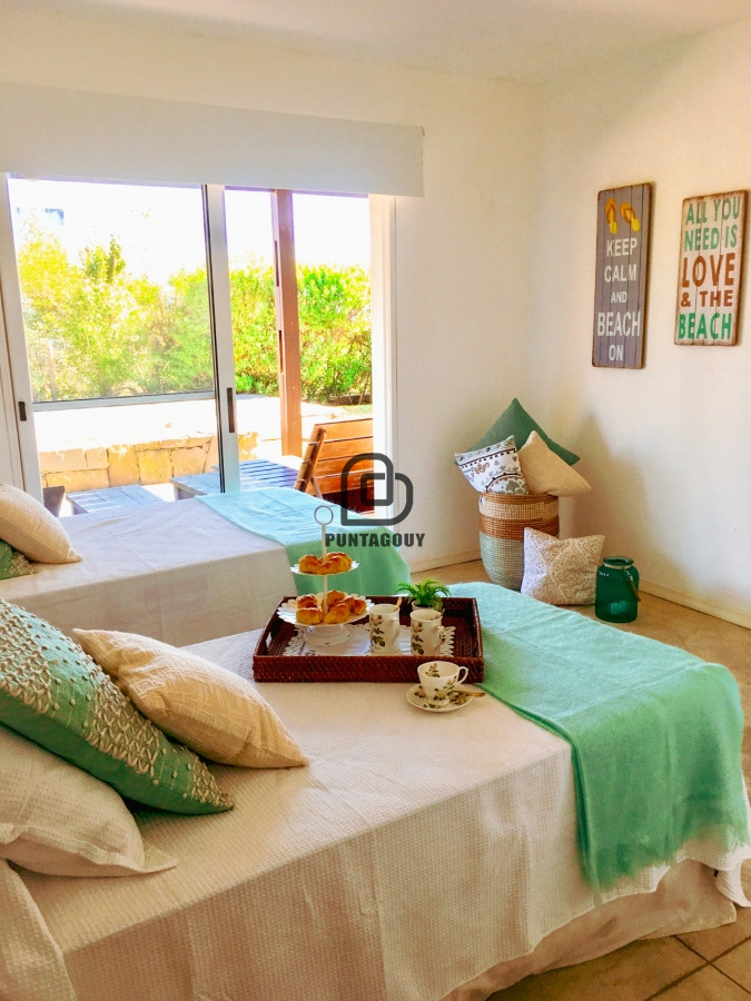 Casa ID.1484 - Casa Punta Alta 5 dorm 6 baños en venta