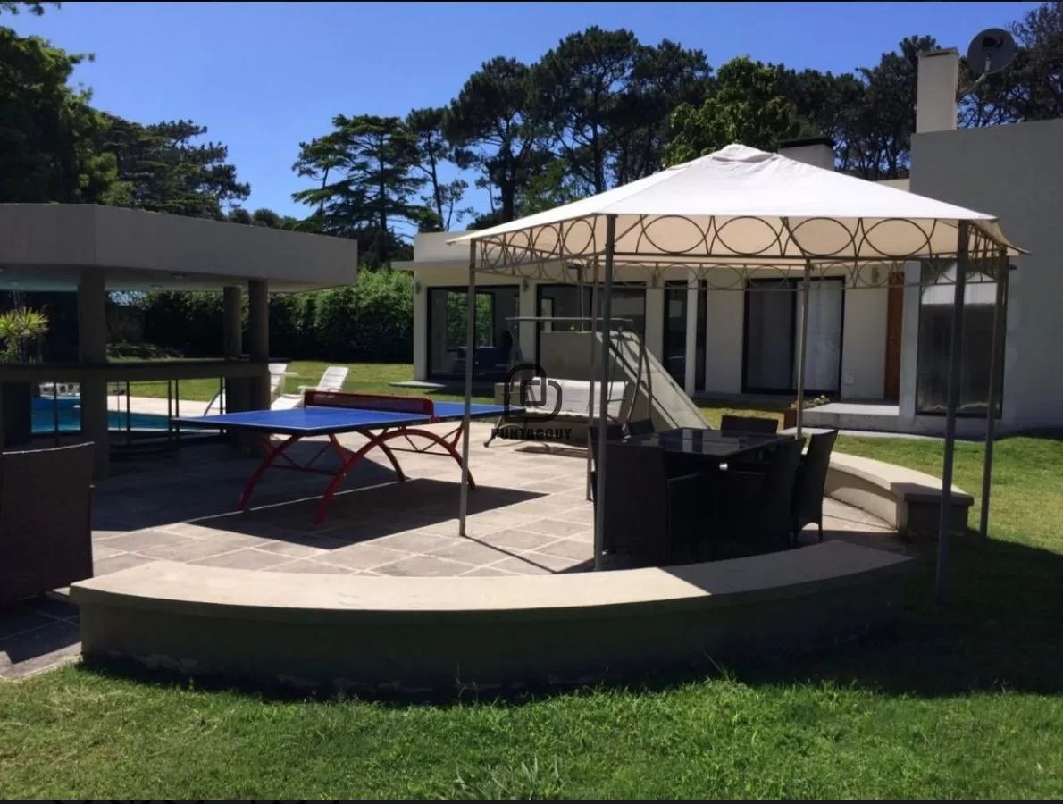Casa ID.558 - Casa en Jardines de Córdoba