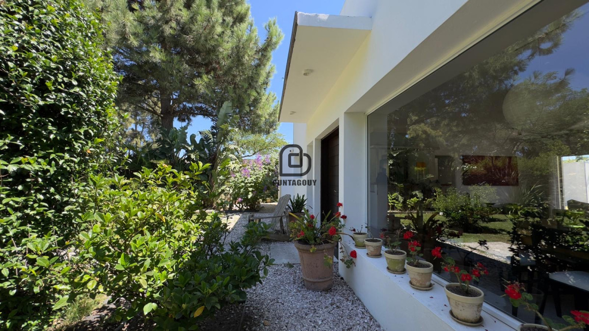 Casa ID.7609 - Casa en La Residence - alquiler anual en barrio privado con seguridad