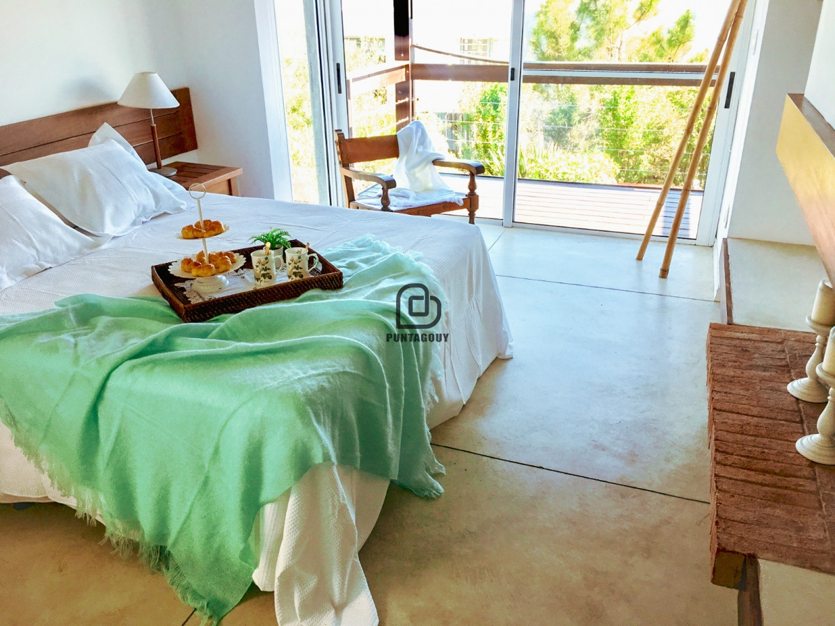 Casa ID.1484 - Casa Punta Alta 5 dorm 6 baños en venta