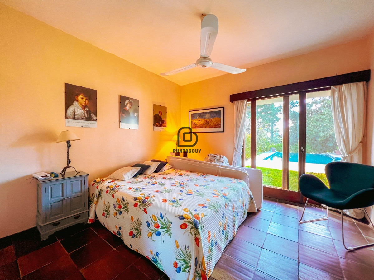 Casa ID.1528 - Casa 7 dorm 7 baños en venta 