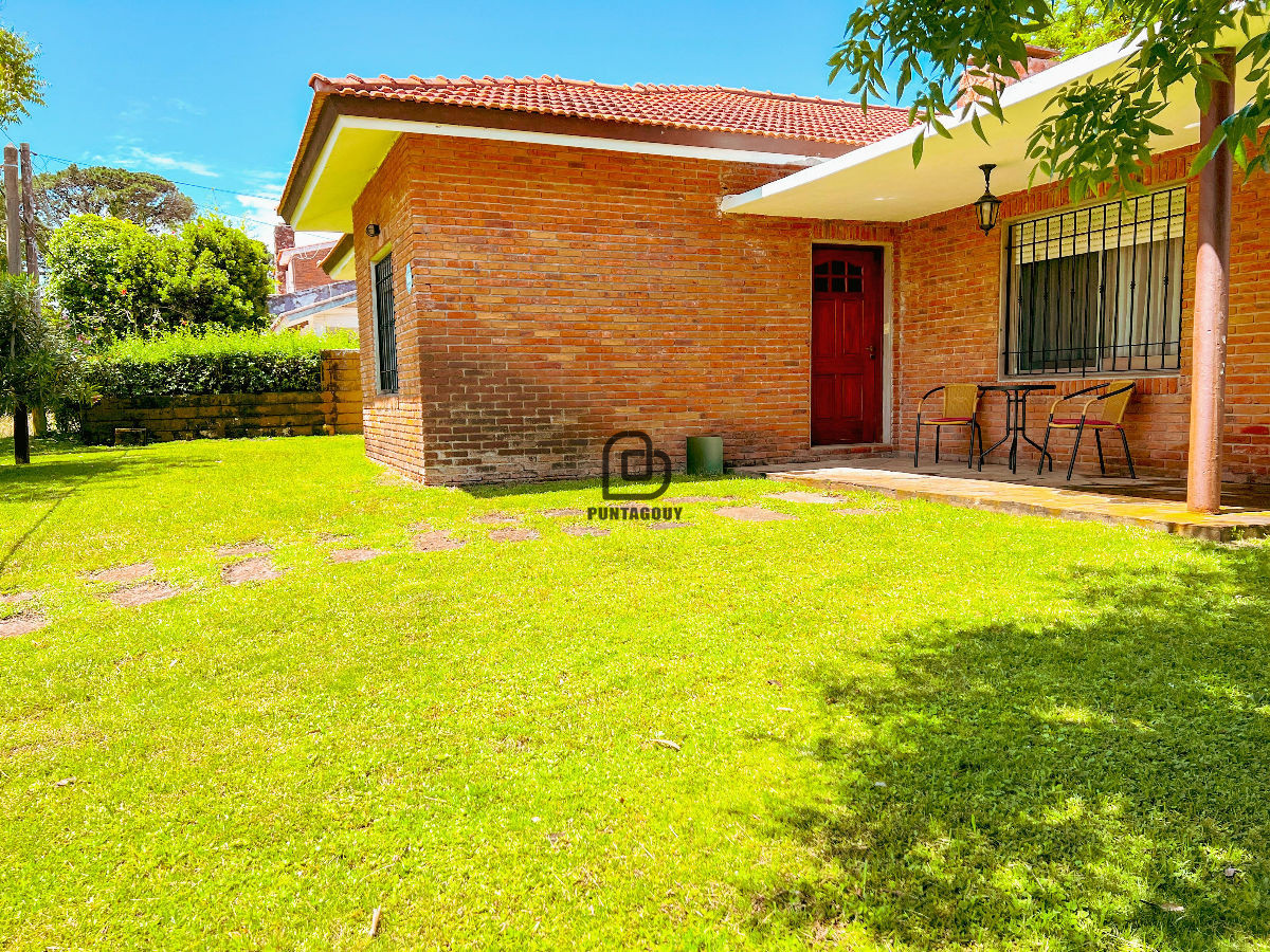 Casa ID.1529 - Casa Regina de 3 dorm 3 baños en venta y alquiler vacacional