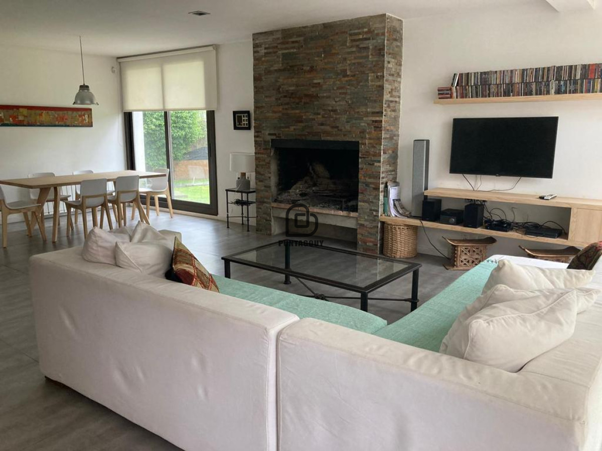 Casa ID.1434 - Alquiler de verano, 4 dormitorios y piscina