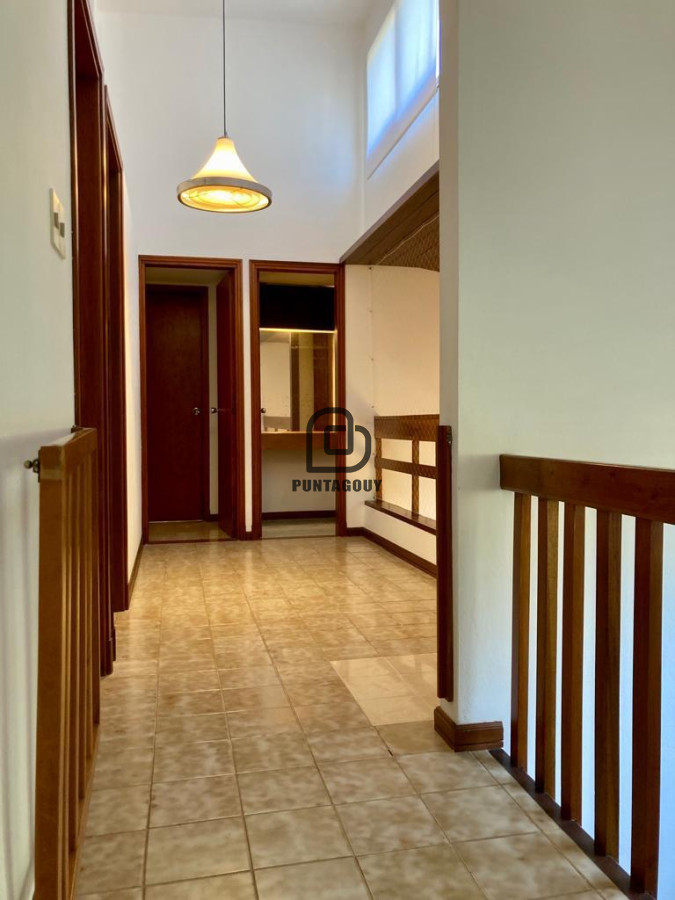 Casa ID.1609 - Casa para periodo vacacional quincenal en parada 13 brava.