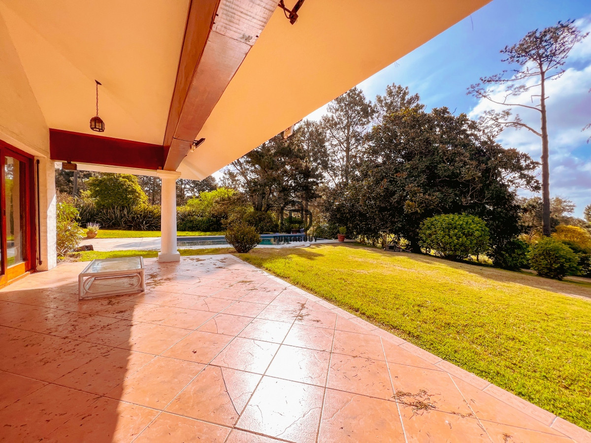 Casa ID.1528 - Casa 7 dorm 7 baños en venta 