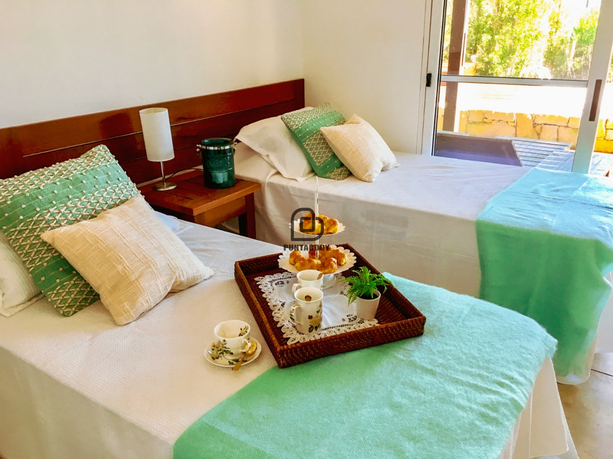 Casa ID.1484 - Casa Punta Alta 5 dorm 6 baños en venta