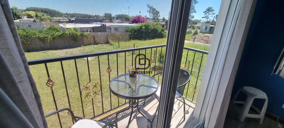 Casa ID.1624 - Casa de 2 dormitorios , jardin y parrillero en alquiler 