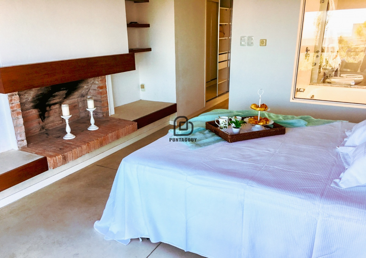 Casa ID.1484 - Casa Punta Alta 5 dorm 6 baños en venta