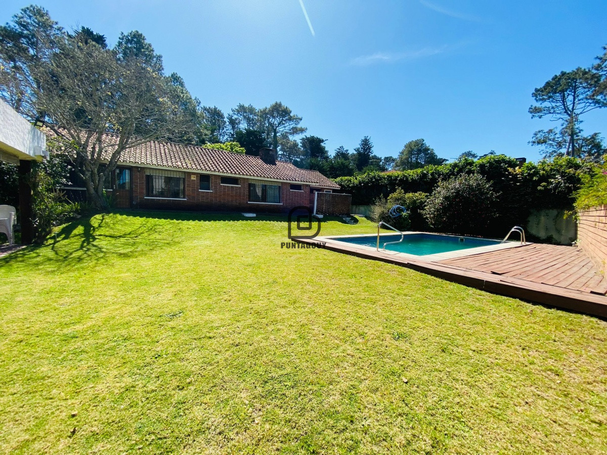 Casa ID.31 - Casa alquiler vacacional de 3 dormitorios y piscina