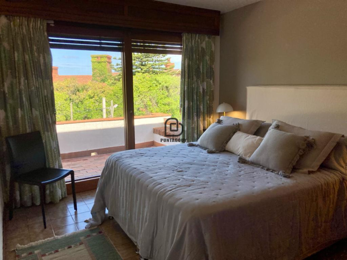 Casa ID.1609 - Casa para periodo vacacional quincenal en parada 13 brava.