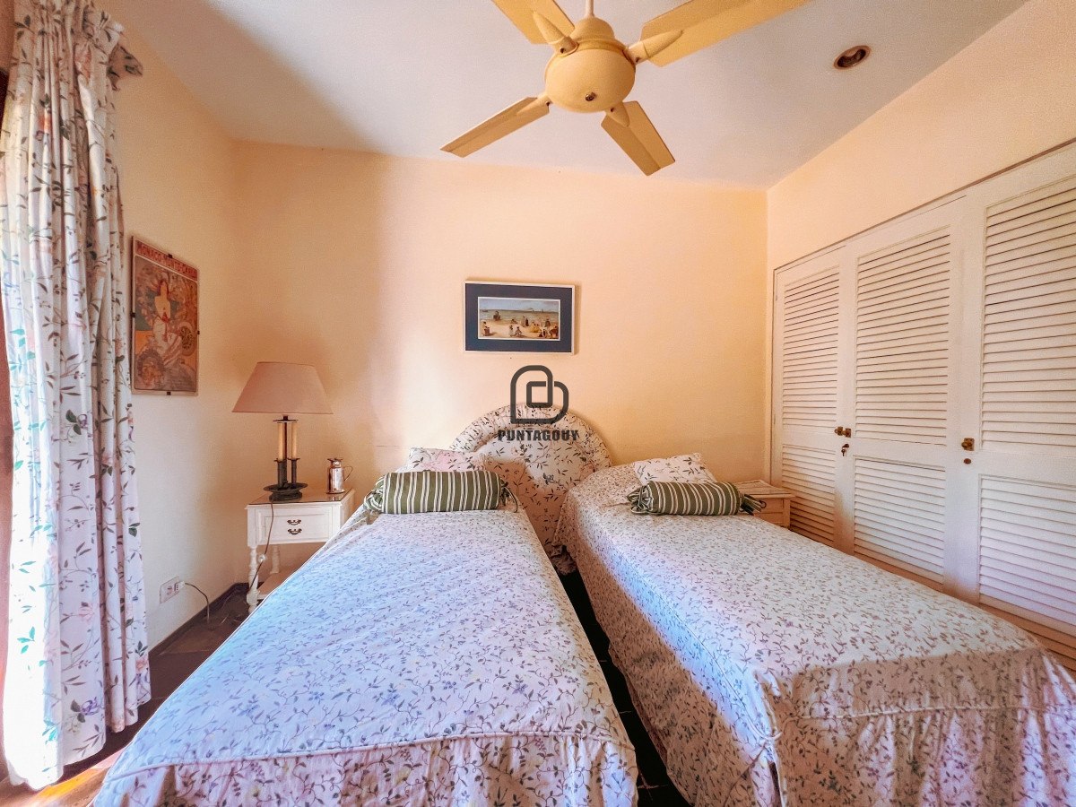 Casa ID.1528 - Casa 7 dorm 7 baños en venta 