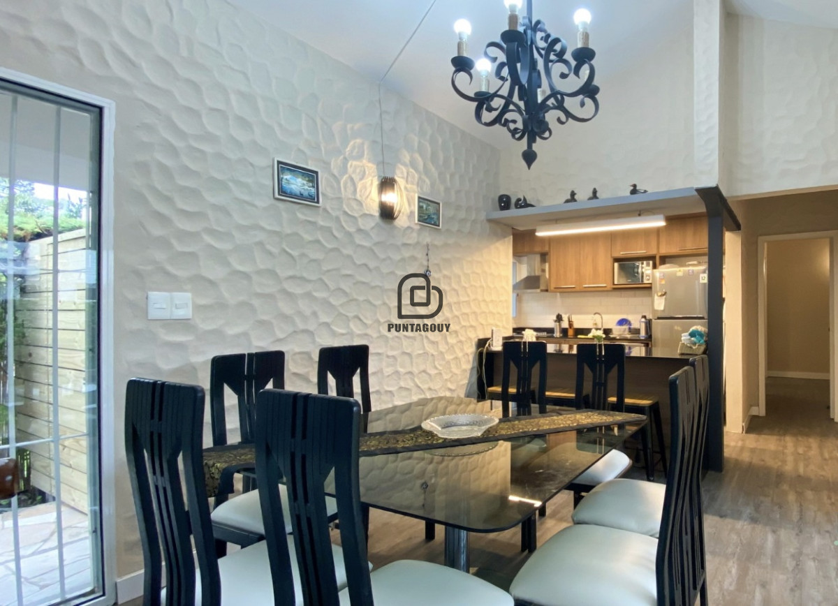 Casa ID.1549 - Casa Dinastia 4 dorm 3 baños