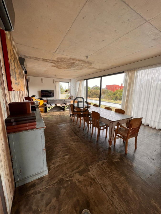 Casa ID.1251 - Venta y alquiler de verano