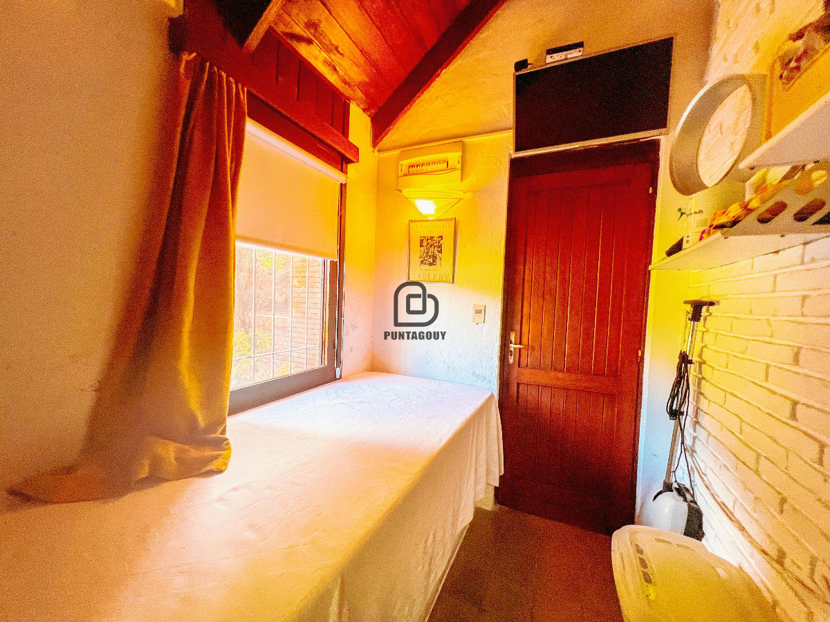 Casa ID.1545 - Casa Champagne 4 dorm 4 baños 