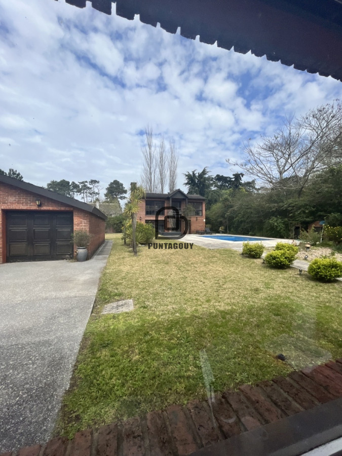 Casa ID.574 - Venta casa en Beverly Hills, Punta del este