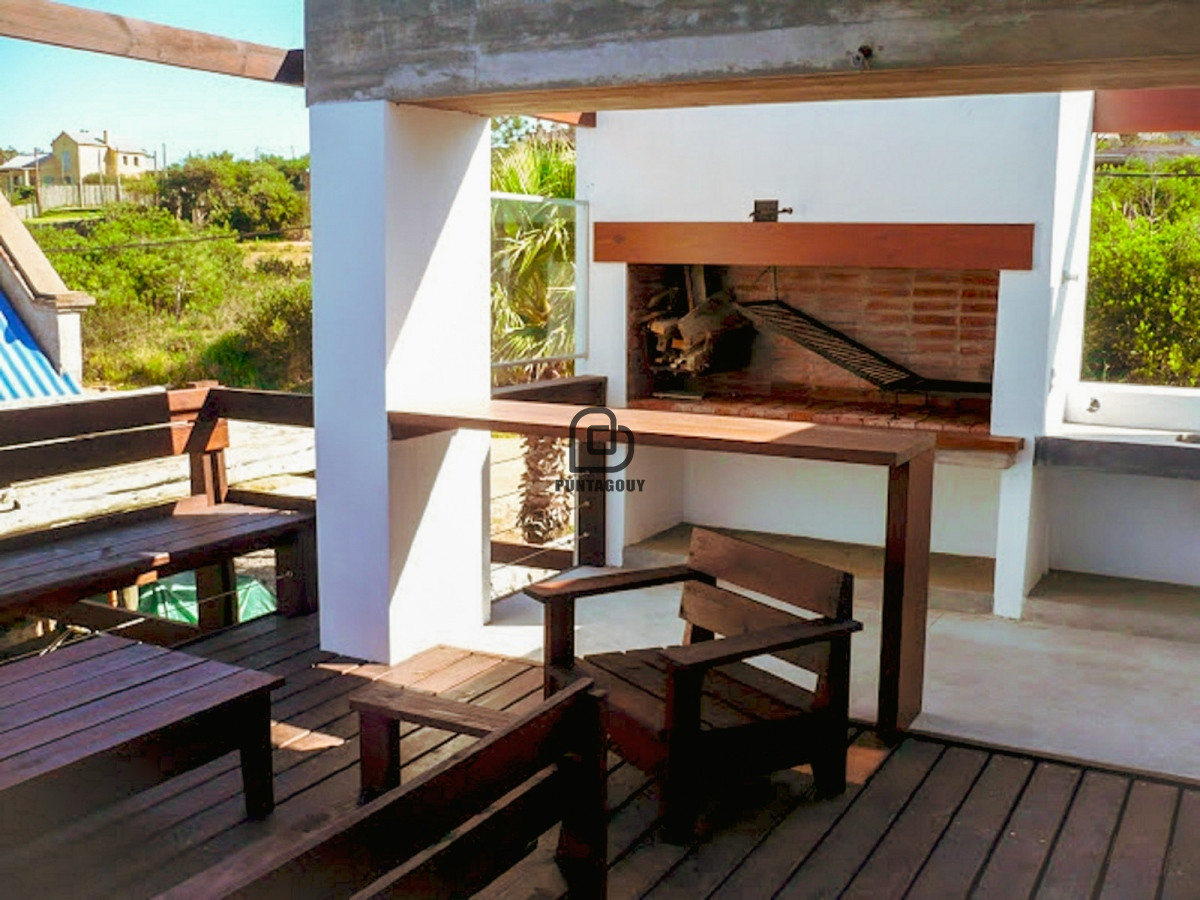 Casa ID.1484 - Casa Punta Alta 5 dorm 6 baños en venta
