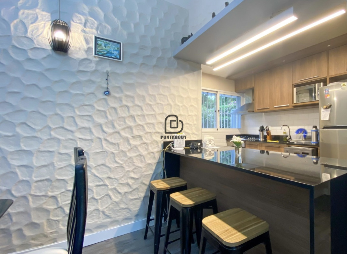 Casa ID.1487 - Casa Dinastía 4 dorm 3 baños en venta 