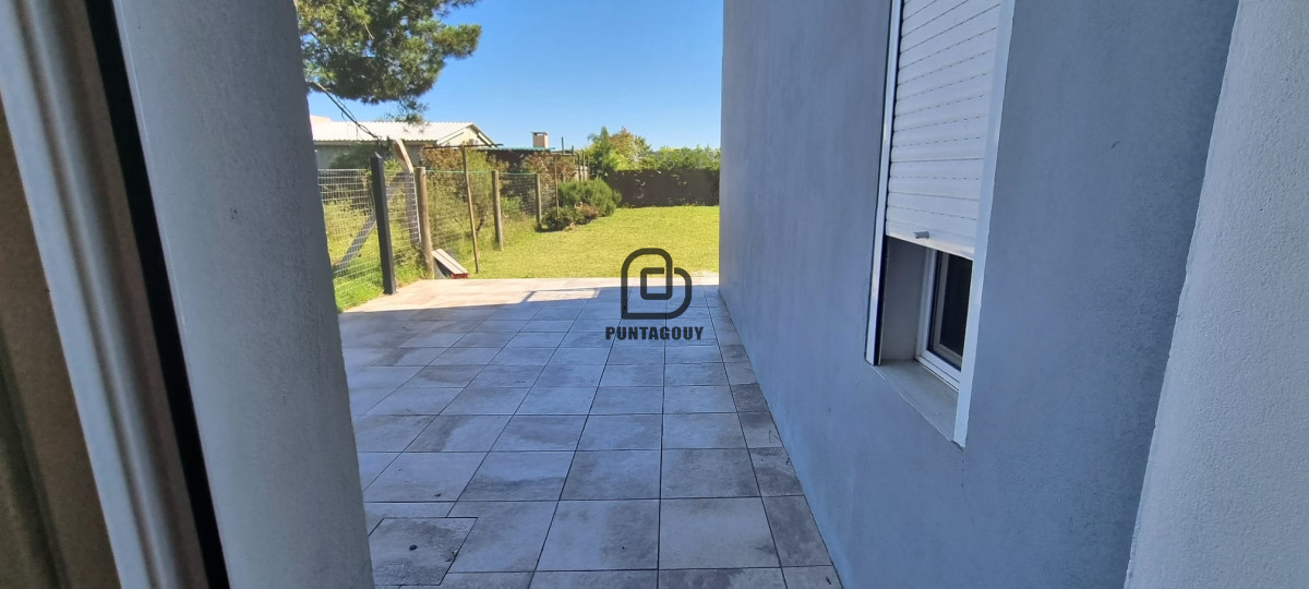 Casa ID.1624 - Casa de 2 dormitorios , jardin y parrillero en alquiler 