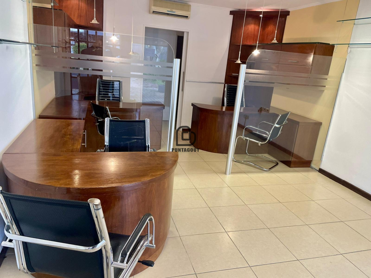 Local Comercial ID.1397 - Alquiler local comercial 