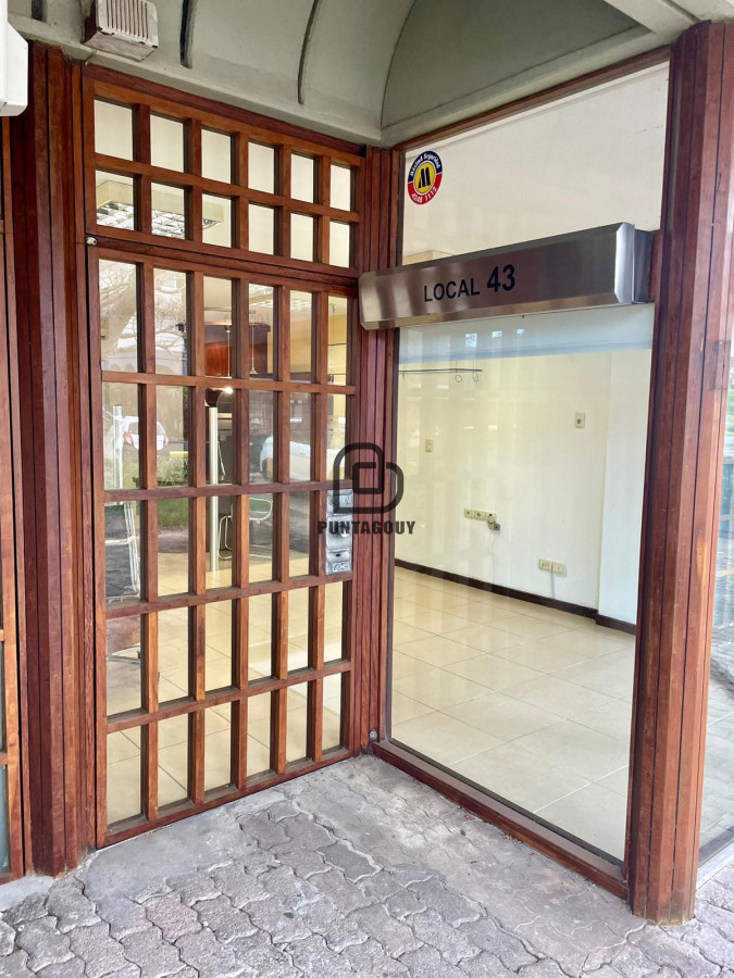 Local Comercial ID.1397 - Alquiler local comercial 