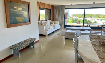 Venta de Departamento en Edificio Marigot