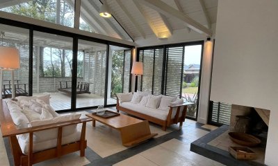 Venta y Alquiler Temporario en Espectacular casa en Pinar del Faro