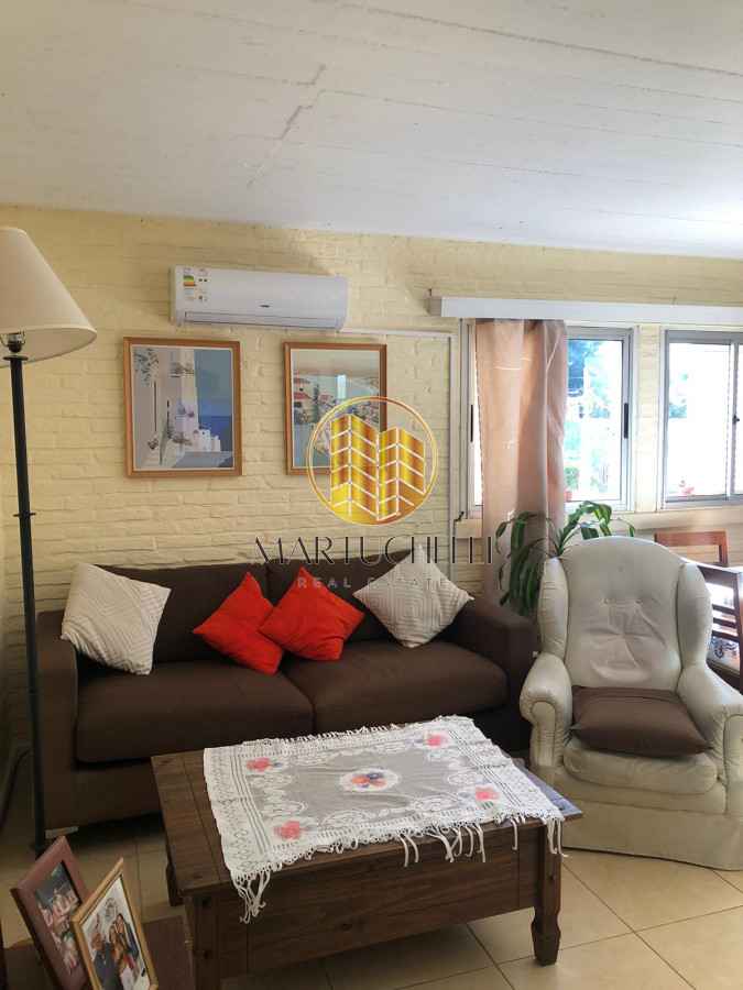 Apartamento ID.28 - Apartamento Amoblado de 3 dormitorios en Venta, San Carlos
