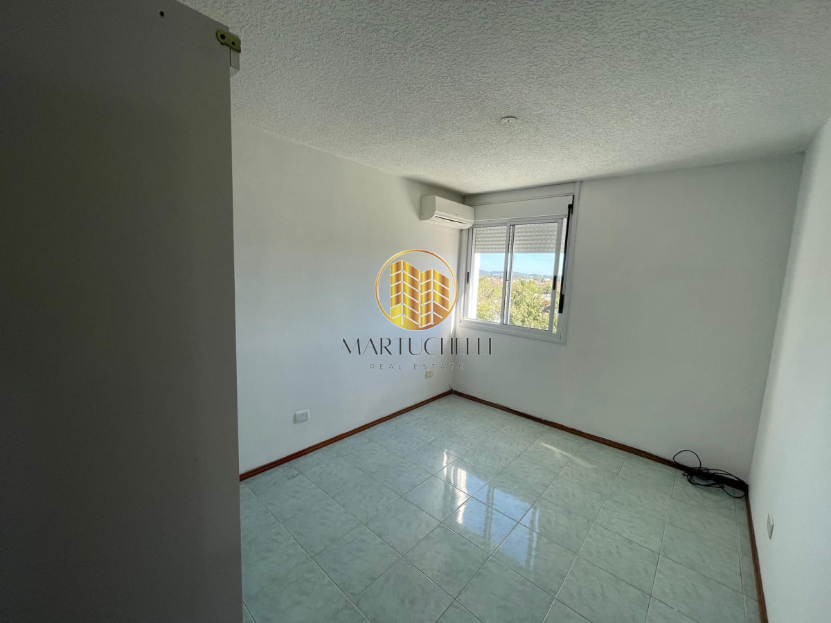 Apartamento ID.97 - Apartamento de 2 dormitorios en Alquiler, centro de San Carlos