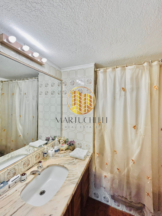 Apartamento ID.81 - Apartamento de 4 dormitorios con Amenities, Punta del Este, Alquiler Invernal
