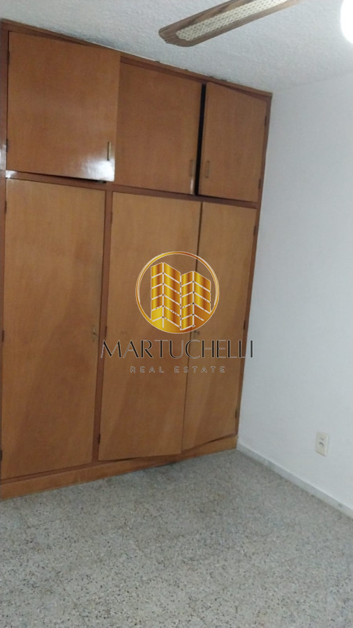 Apartamento ID.27 - Apartamento de 4 dormitorios en Venta, San Carlos