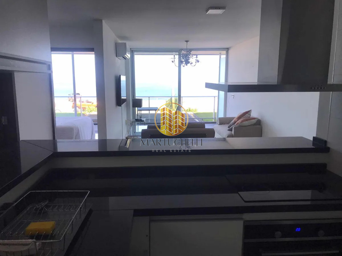 Apartamento ID.114 - Apartamento con Amenities Frente al Mar, Alquiler Anual Punta del Este
