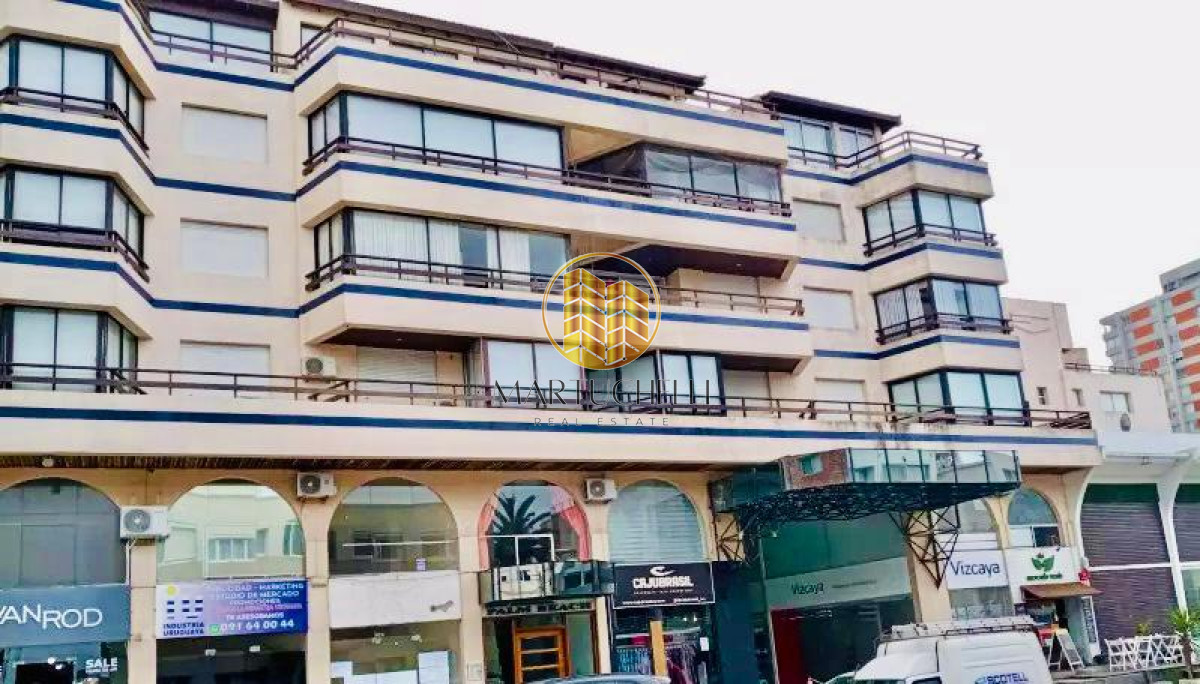 Apartamento ID.39 - Apartamento de 3 dormitorios con amenities en Peninsula, Punta del Este