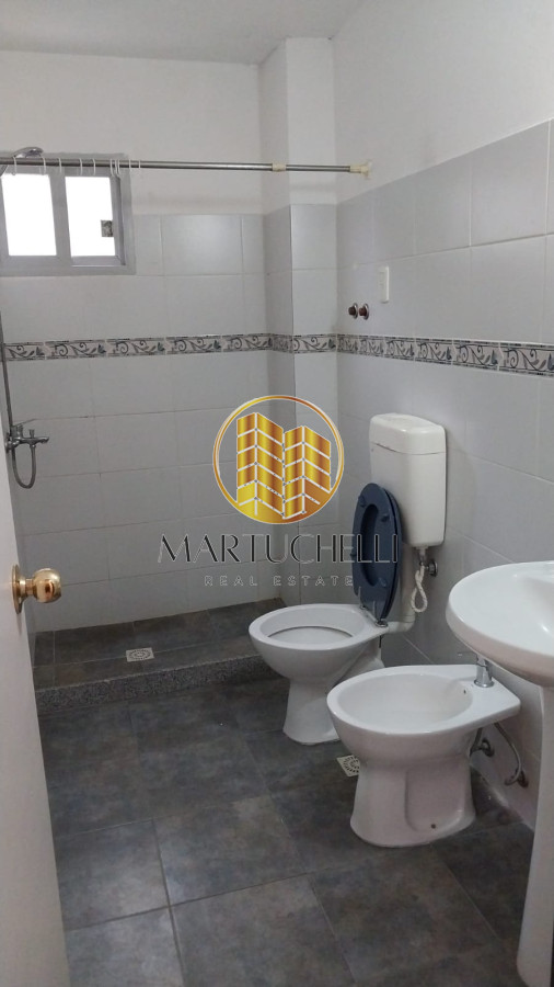 Apartamento ID.104 - Apartamento de 2 dormitorios en Alquiler, San Carlos