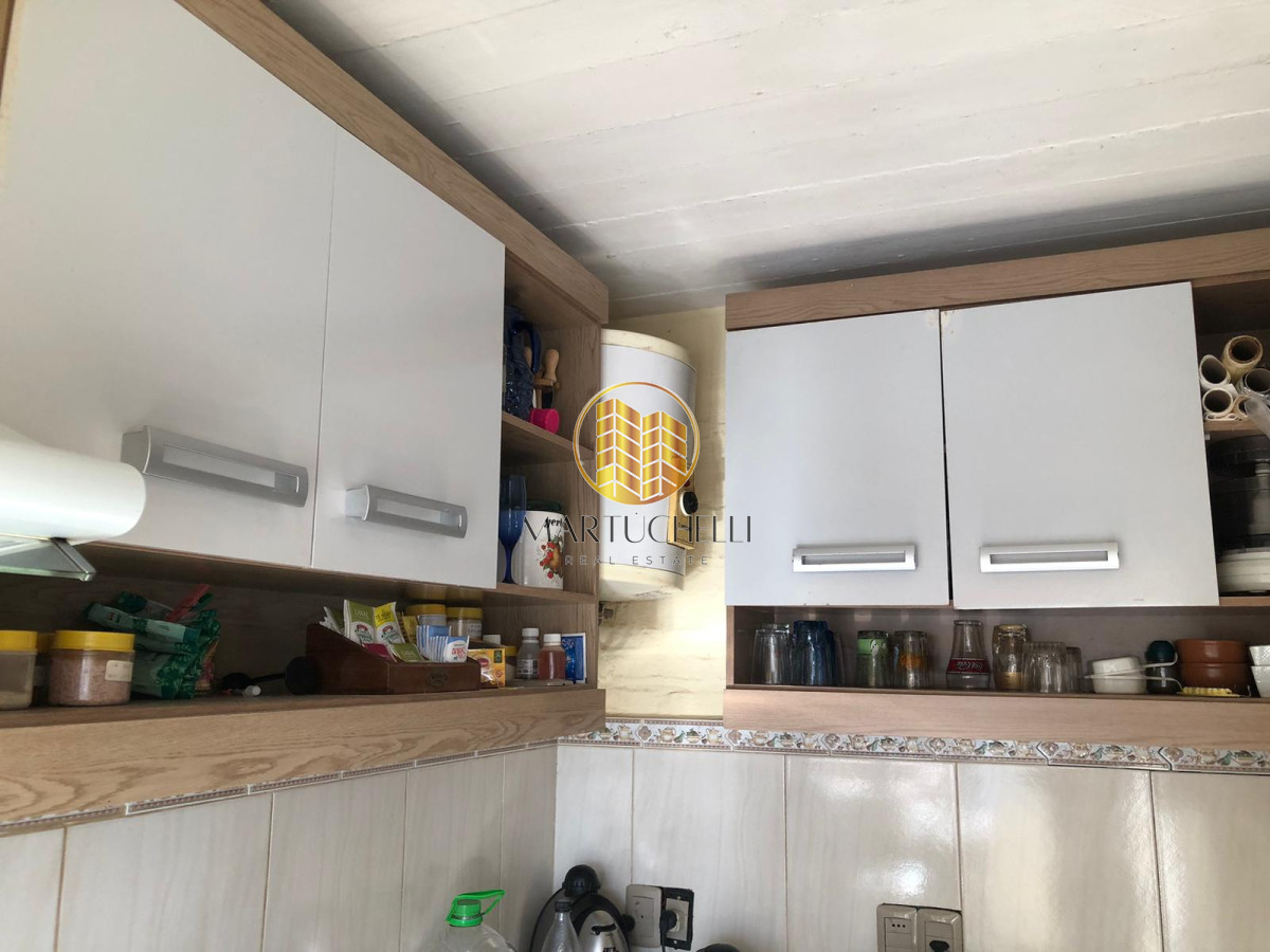 Apartamento ID.28 - Apartamento Amoblado de 3 dormitorios en Venta, San Carlos