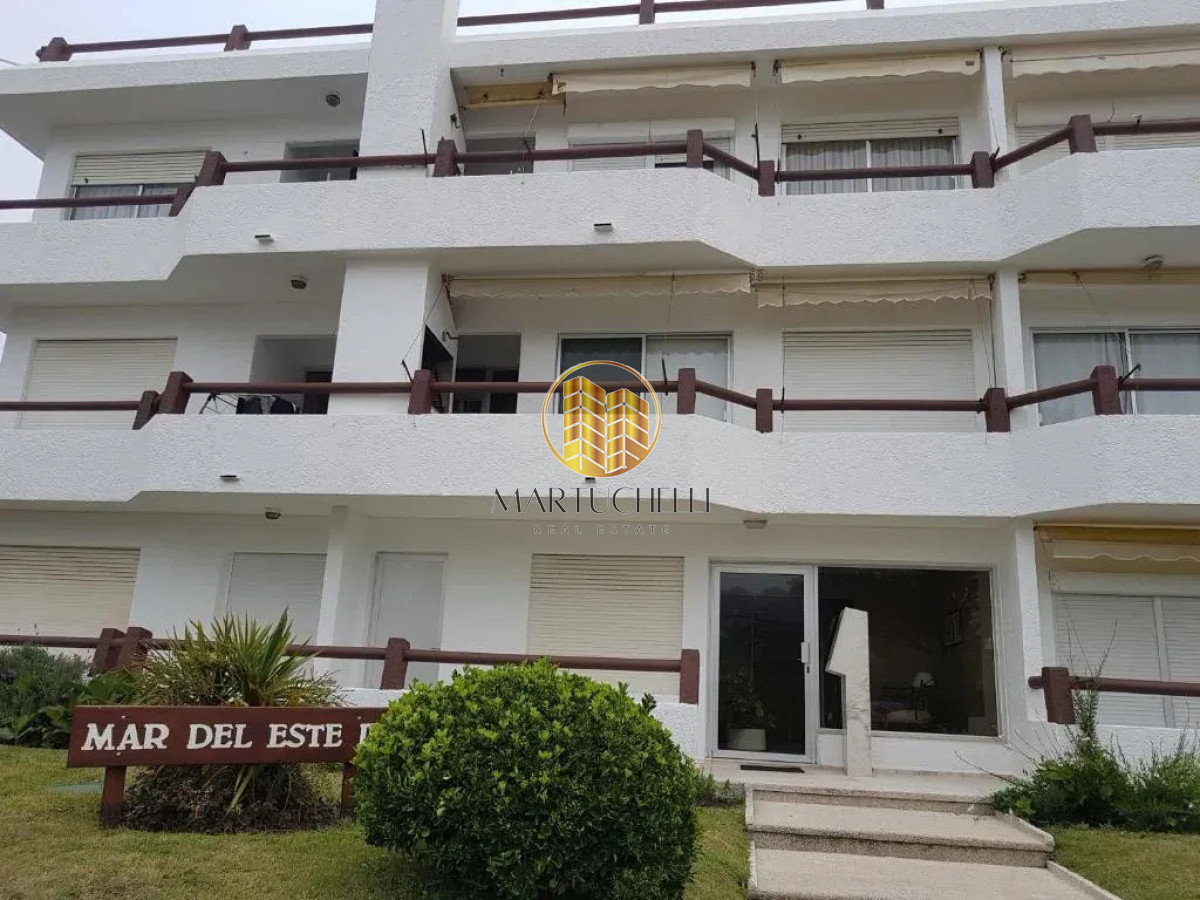 Apartamento ID.194 - Apartamento en Venta, de 1 dormitorio con terraza al frente, Punta del Este