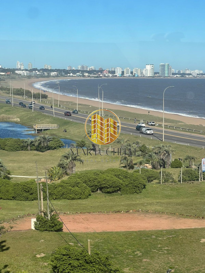 Apartamento ID.131 - Apartamento de 2 dormitorios en Alquiler Anual, Punta del Este, primera línea