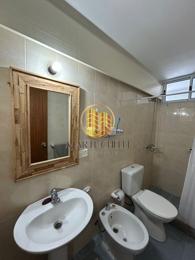 Apartamento ID.105 - Apartamento de 2 dormitorios Amoblado en Alquiler Anual, zona céntrica de San Carlos