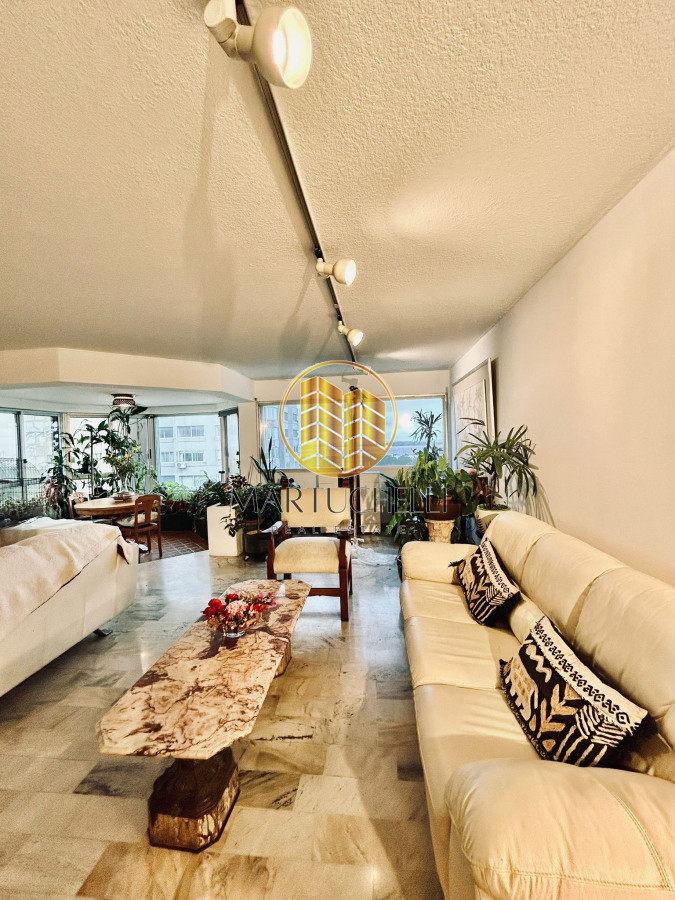 Apartamento ID.81 - Apartamento de 4 dormitorios con Amenities, Punta del Este, Alquiler Invernal