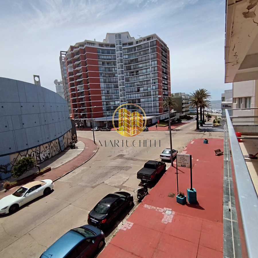 Apartamento ID.54 - Apartamento en Alquiler Anual, Península Punta del Este