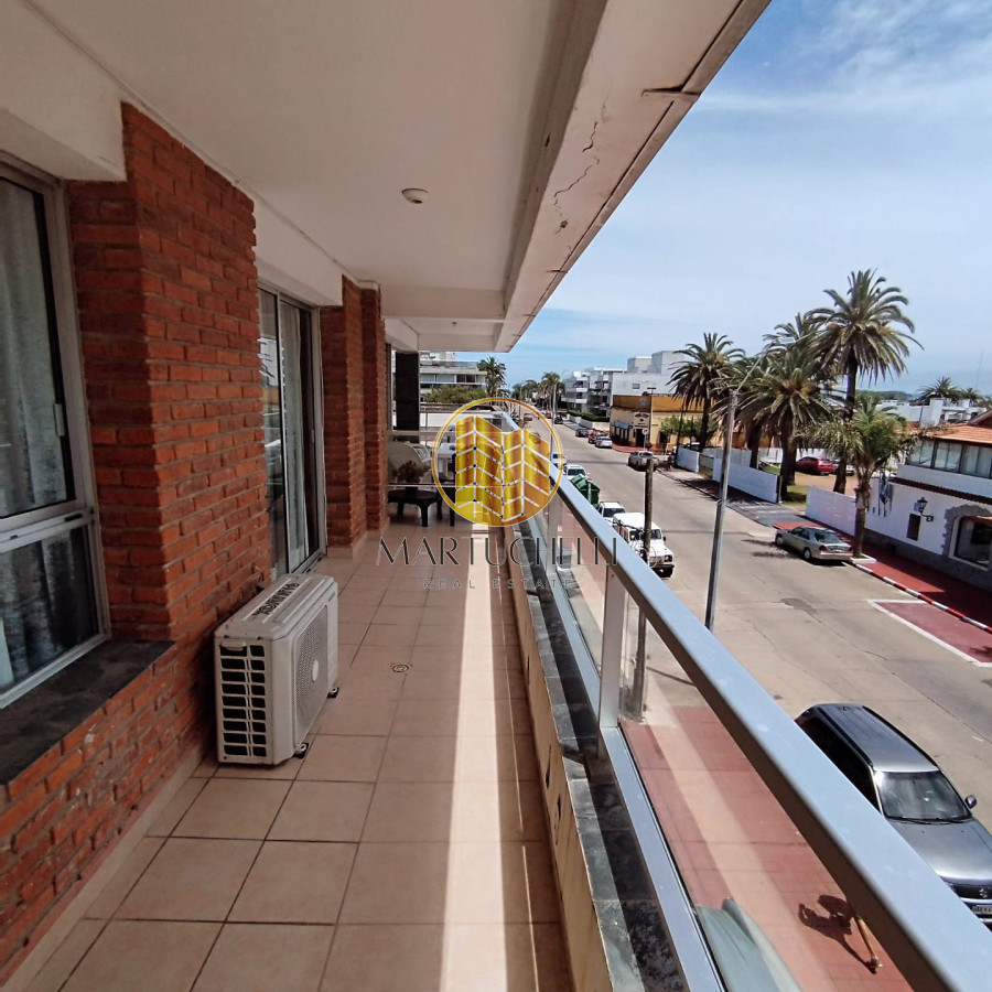 Apartamento ID.54 - Apartamento en Alquiler Anual, Península Punta del Este