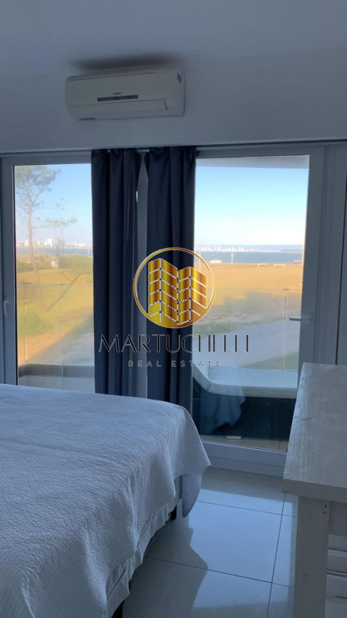 Apartamento ID.207 - Espectacular apartamento en venta en Parada 39 de Playa Mansa, con vista al mar