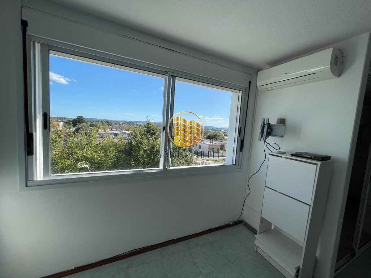 Apartamento ID.97 - Apartamento de 2 dormitorios en Alquiler, centro de San Carlos