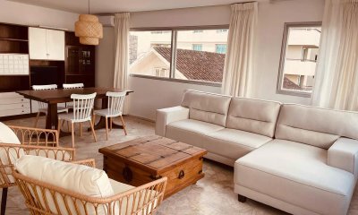 Apartamento de 3 dormitorios en Venta, Punta del Este