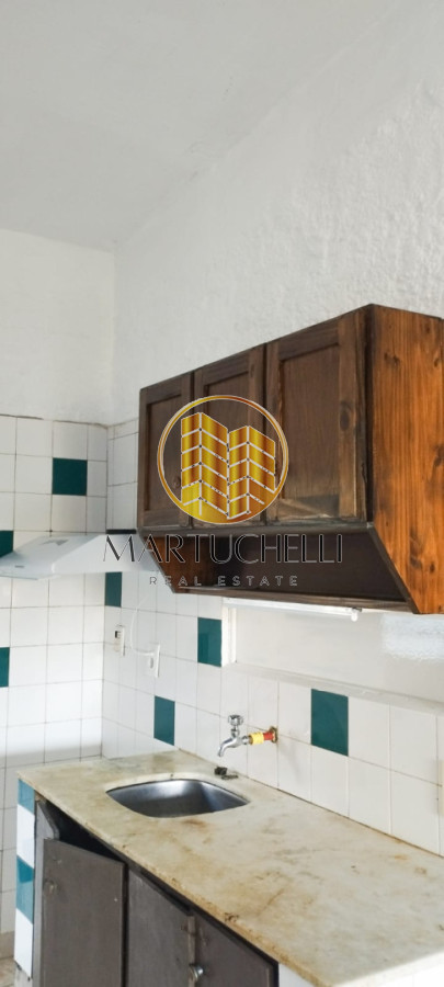 Casa ID.233 - Casa en Alquiler, de 2 dormitorios con amplio patio, en San Carlos