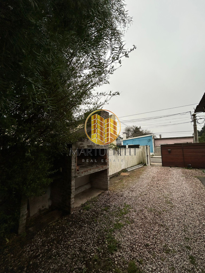 Casa ID.125 - 2 Casas en Alquiler, 4 dormitorios, en San Carlos