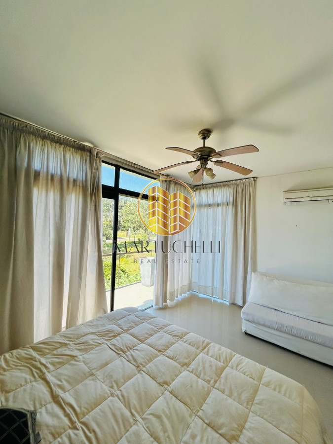 Casa ID.12 - Casa en La Barra, Alquiler de Temporada, 4 dormitorios, a pasos de la playa