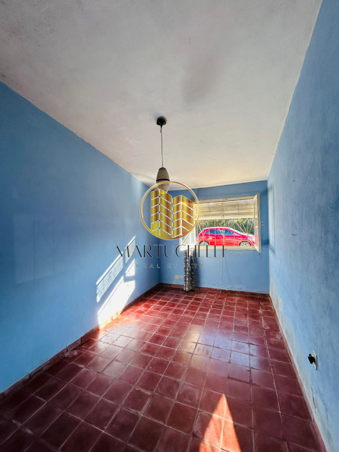 Casa ID.112 - Amplia propiedad esquinera en venta, en San Carlos