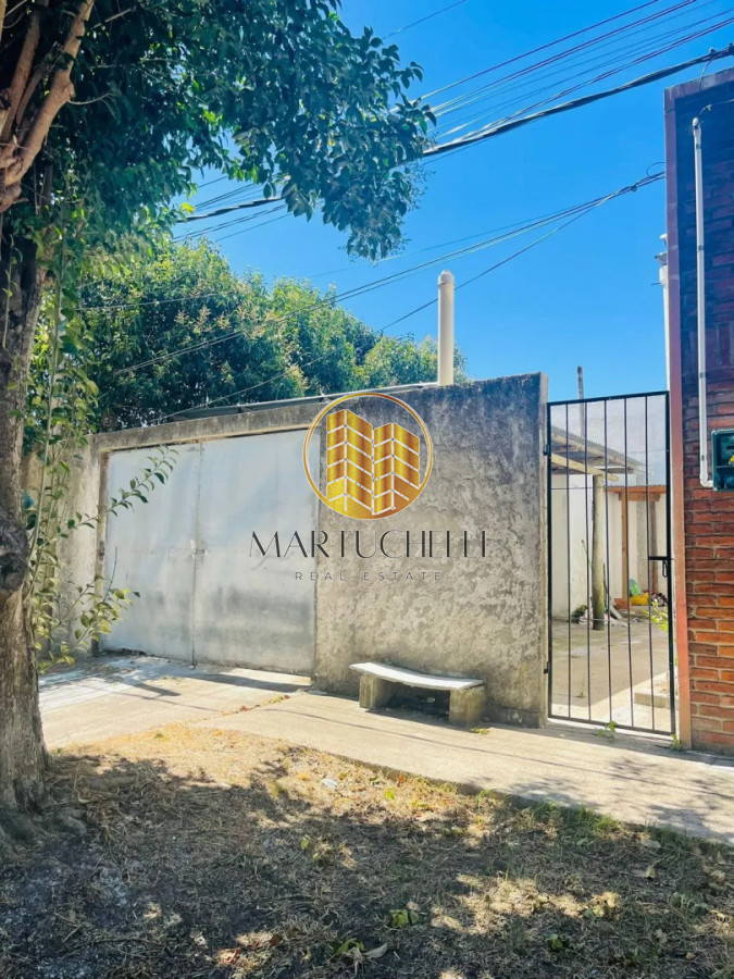 Casa ID.244 - Casa en Venta en San Carlos, 2 dormitorios, estufa a leña